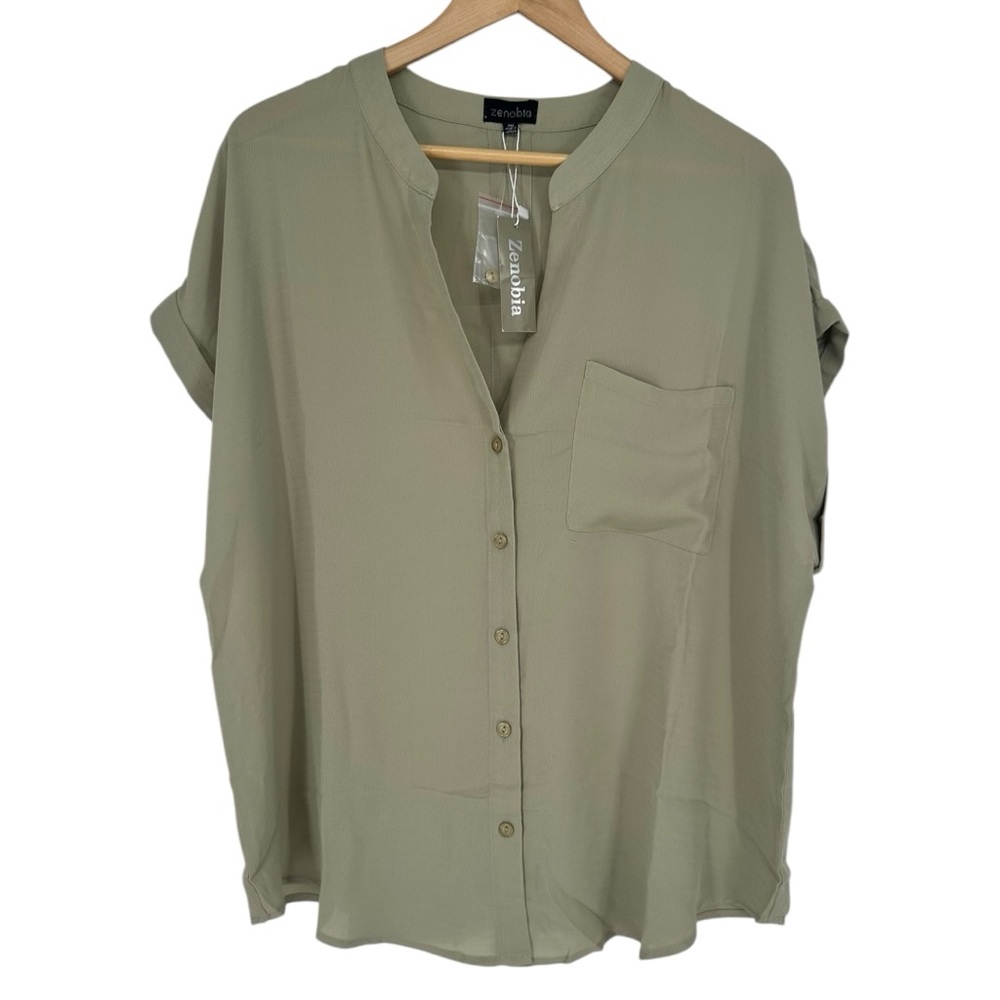 Zenobia Sage Green Lightweight Blouse size 2X Short Sleeves NWT Button Down